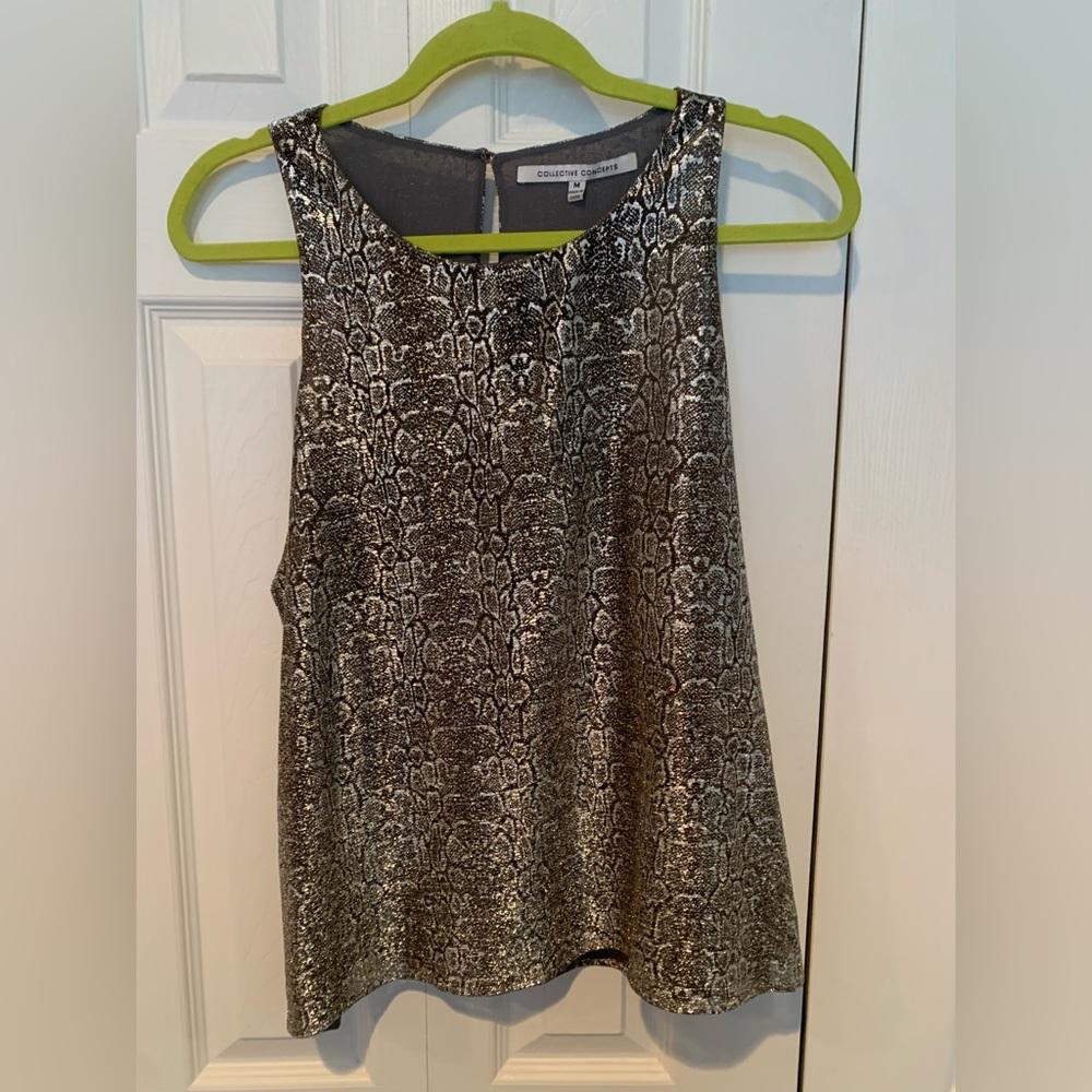 Collective Concepts shiny animal print blouse. Size Medium.